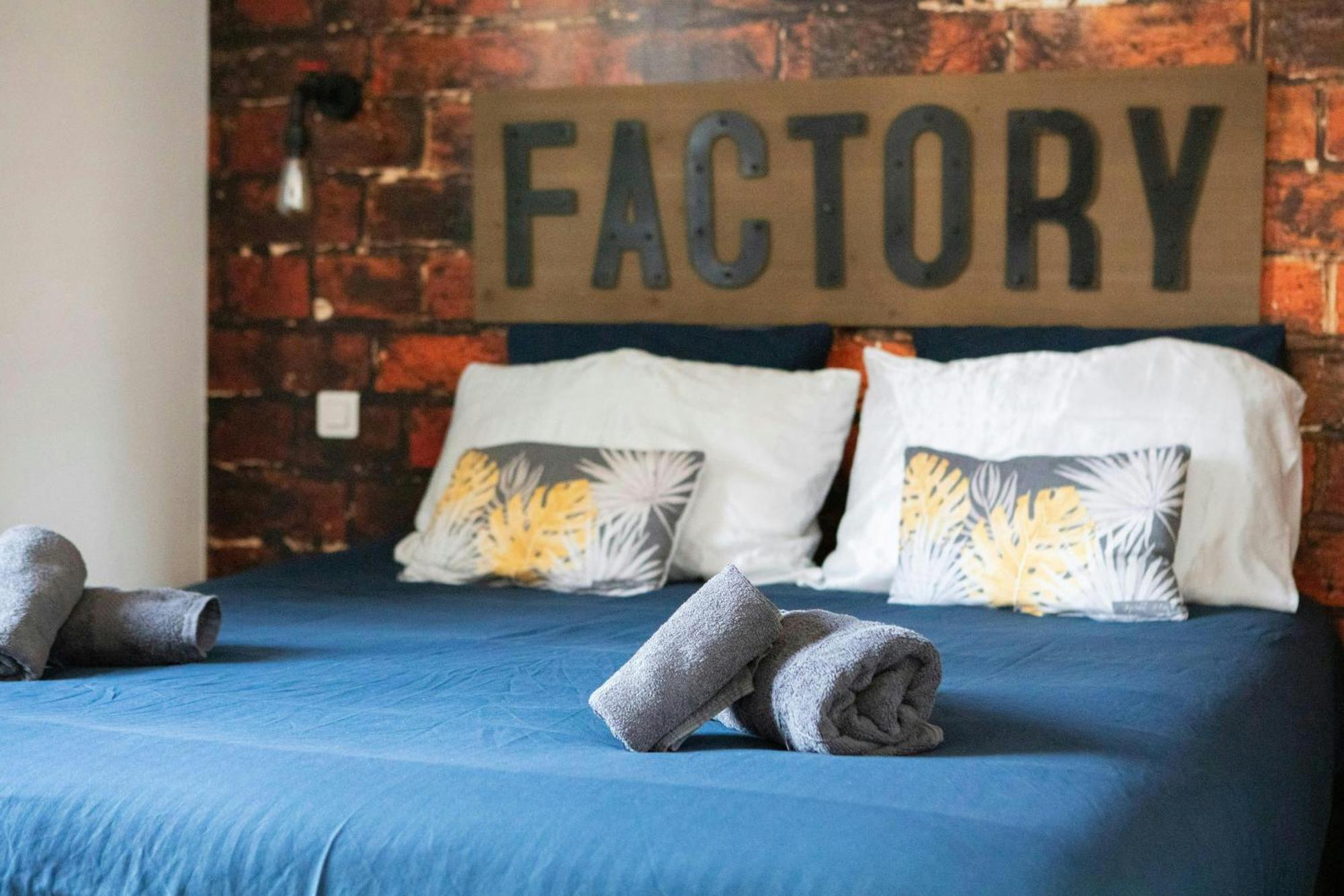 Hyper Centre The Factory Apartment *